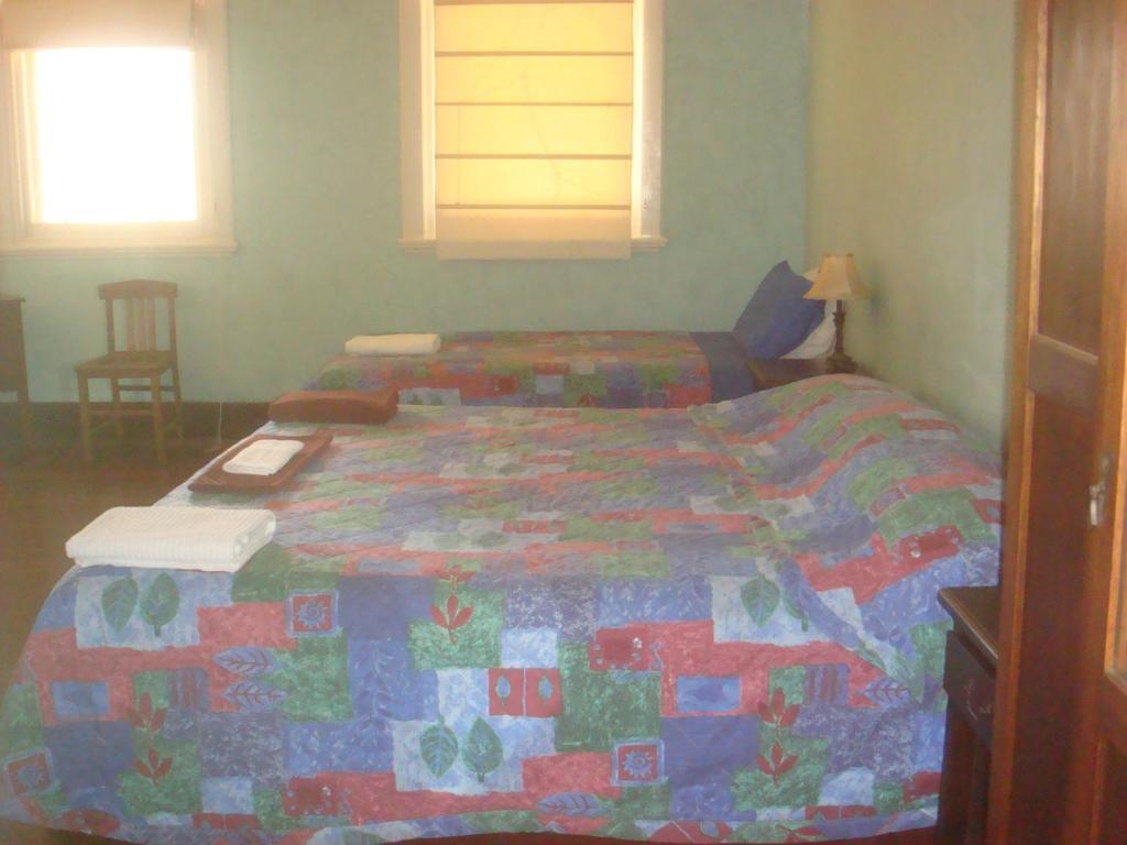 The Priory Hotel Dongara Zimmer foto